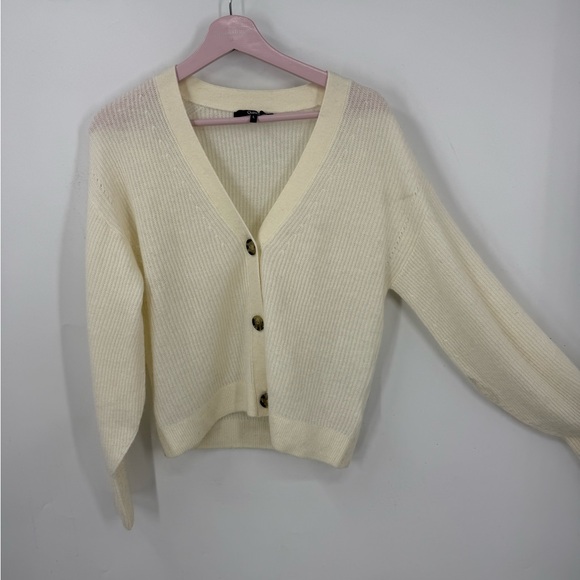 Quince Sweaters - Quince Baby Alpaca-Wool Cropped Cardigan in the color ivory L